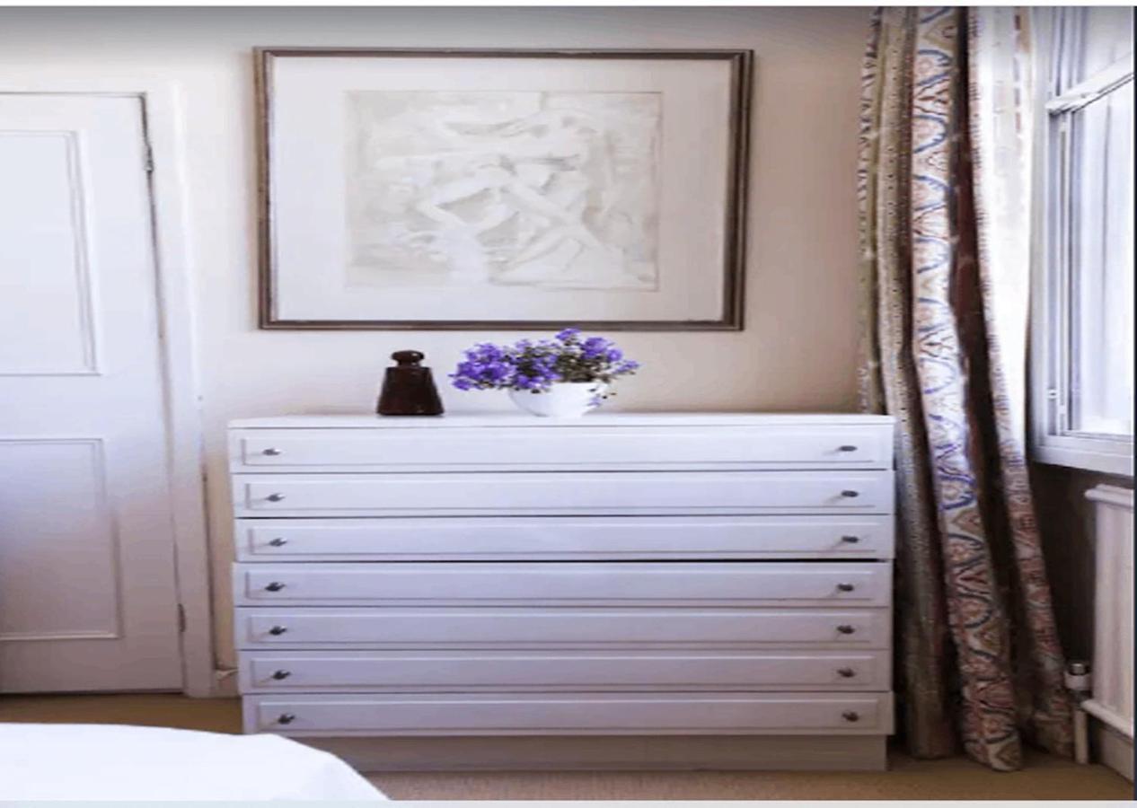 Knightsbridge Early Am Check-in Often Possible -next2 Harrods 3 Bedrooms-2baths Londres